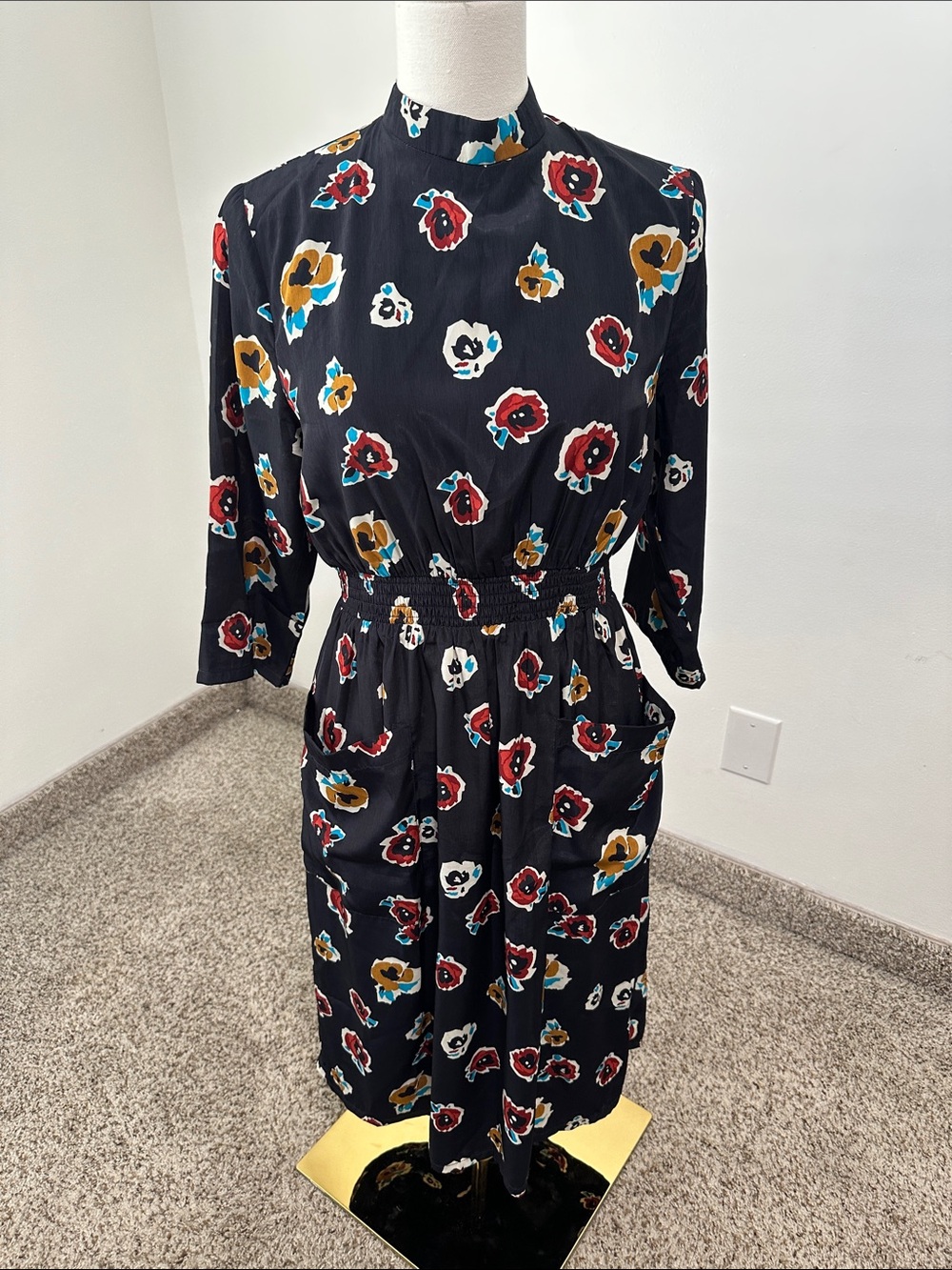 🕯️ Roolee Satin Mido Dress